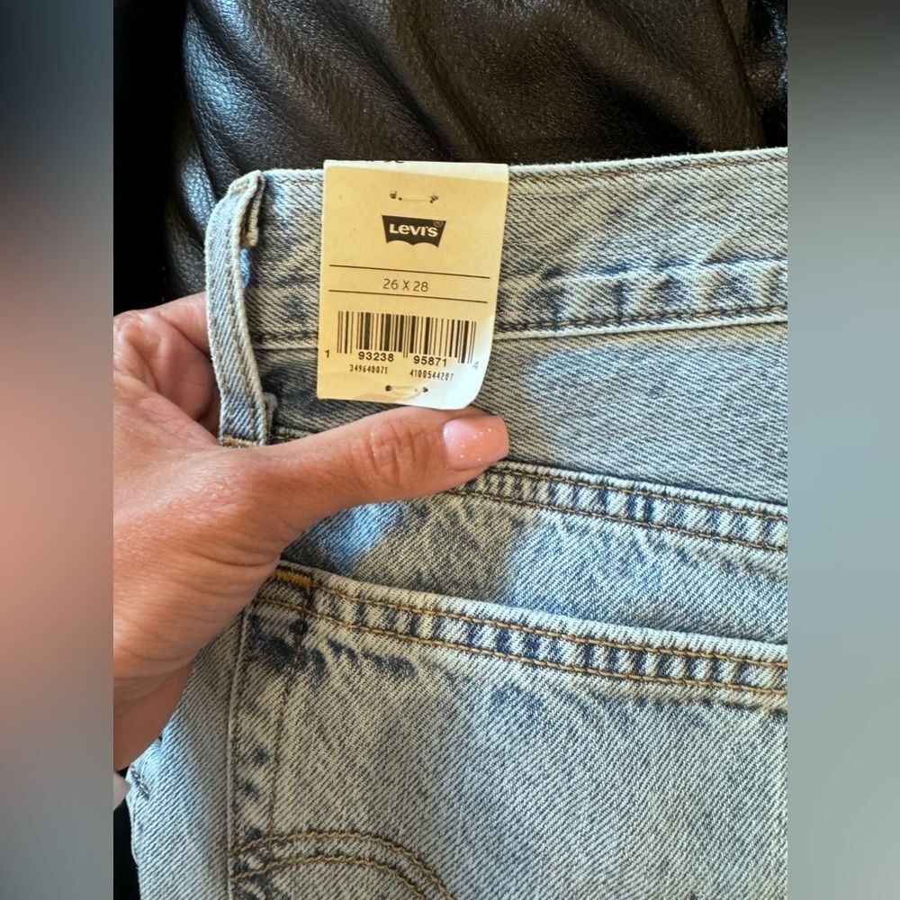 NWT LEVI’S WEDGIE STRAIGHT FIT WOMEN'S JEANS - Picture 5 of 12